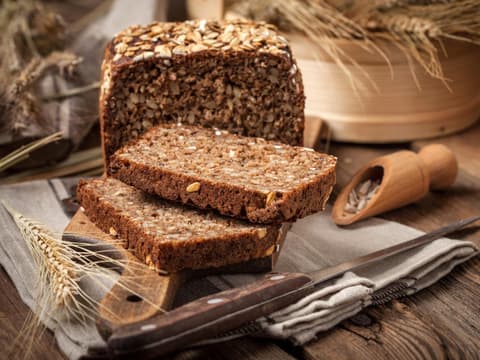 Vollkornbrot in Scheiben Vollkornbrot in Scheiben